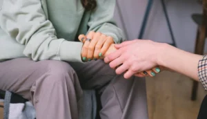 Pôr um fim na violência recursos e apoio para mulheres