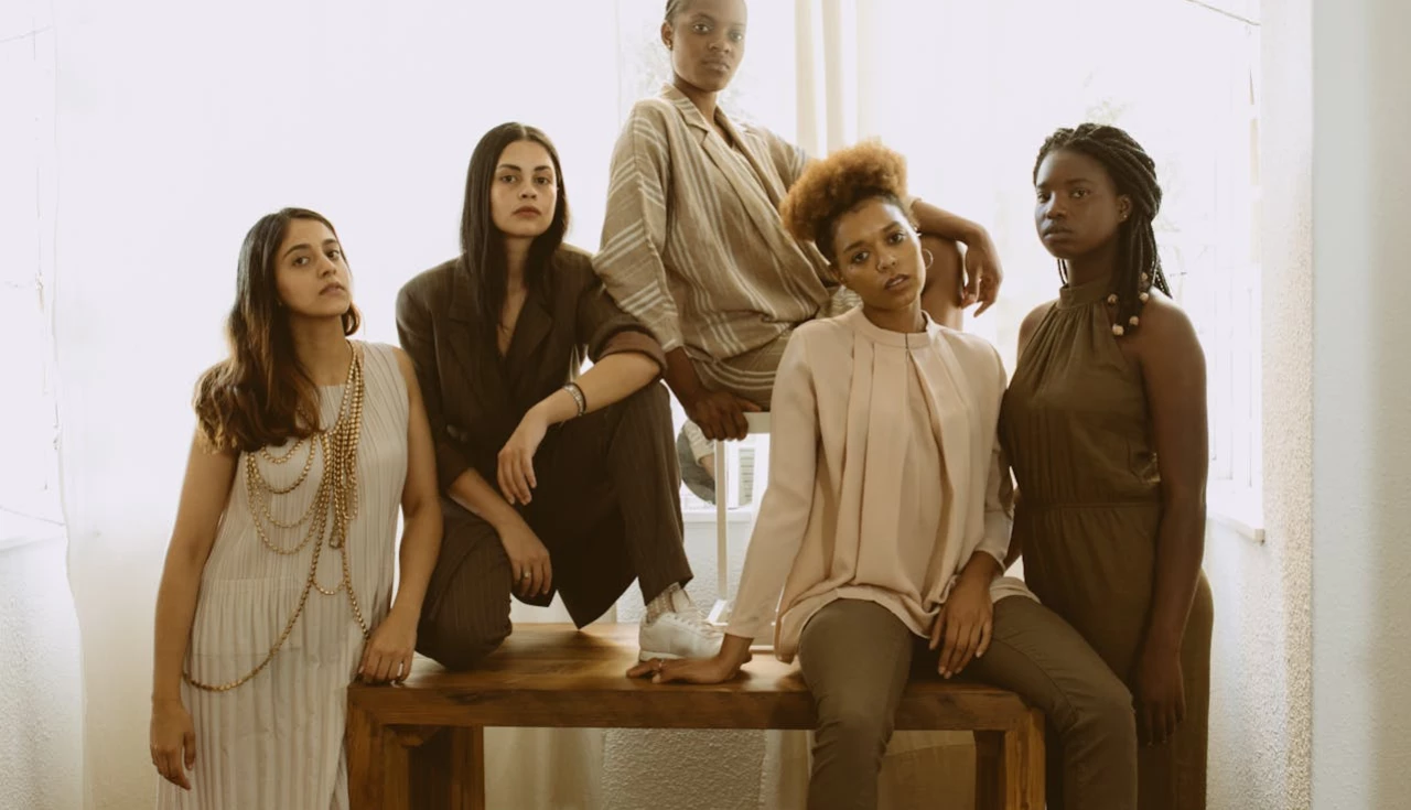 Desvendando o novo feminismo uma jornada entre gerações