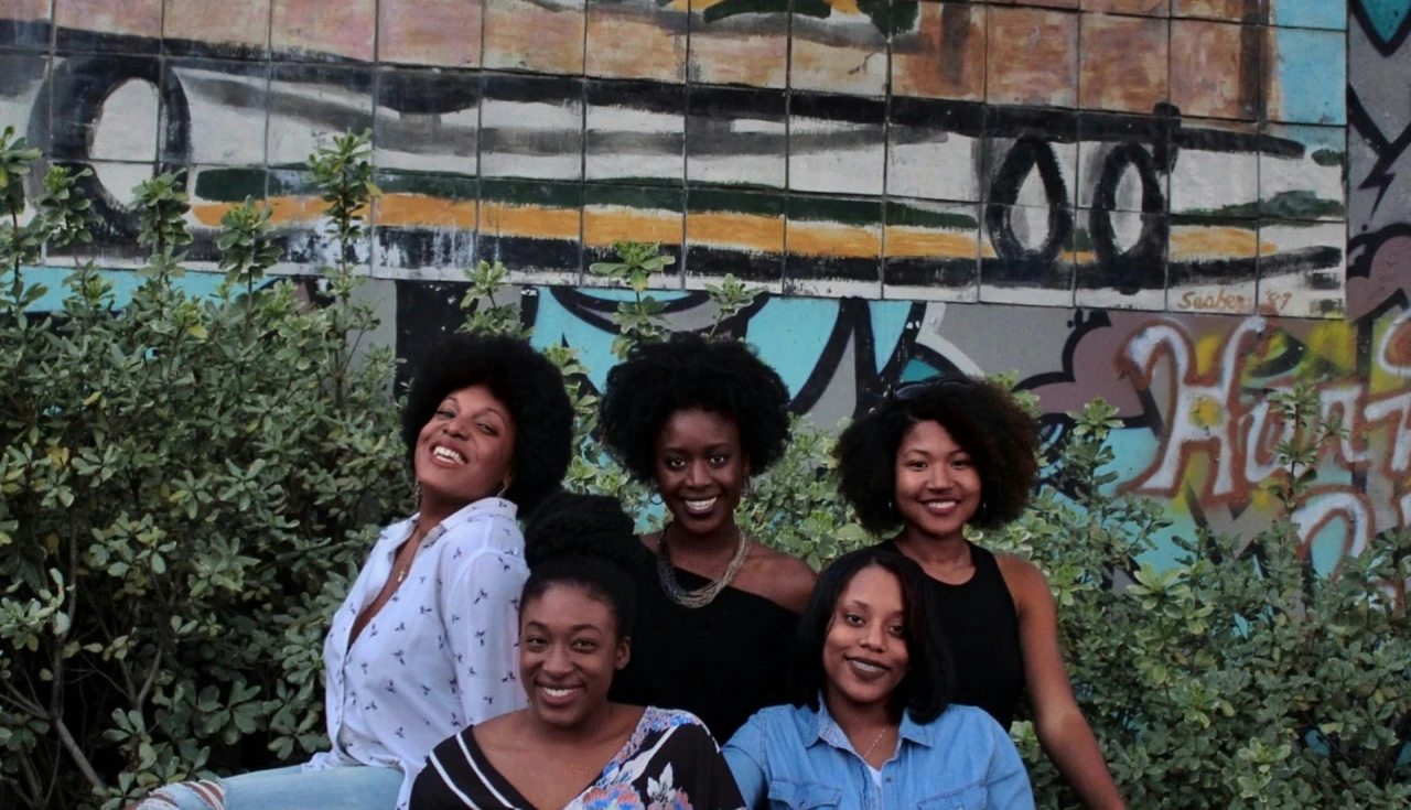 Feminismo negro lutando contra o racismo e o sexismo